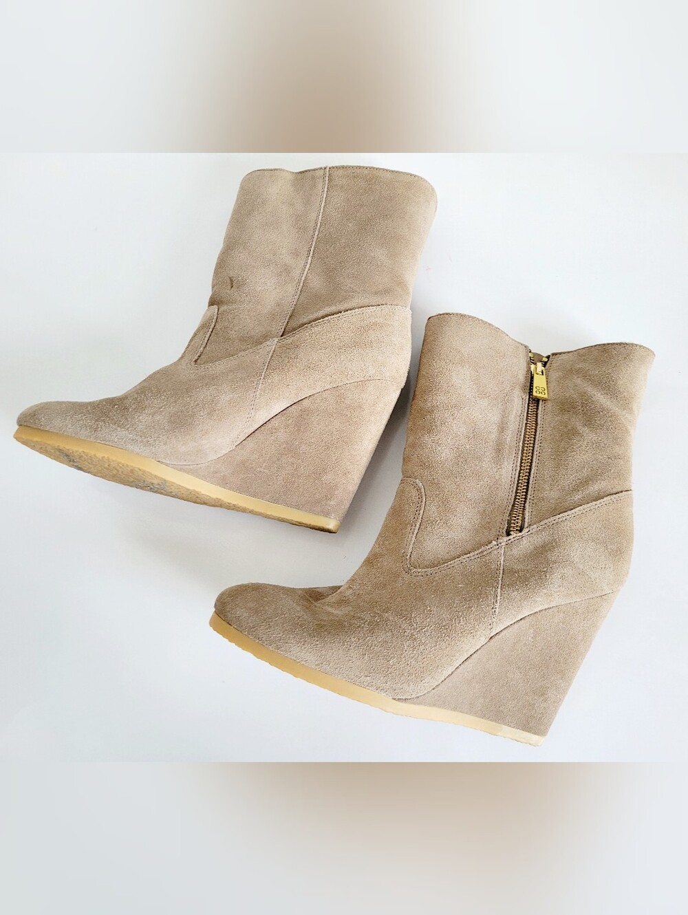 Coach Danee Taupe Suede Shearling Wedge Ankle Boots with Side Zip 10 - Picture 15 of 16